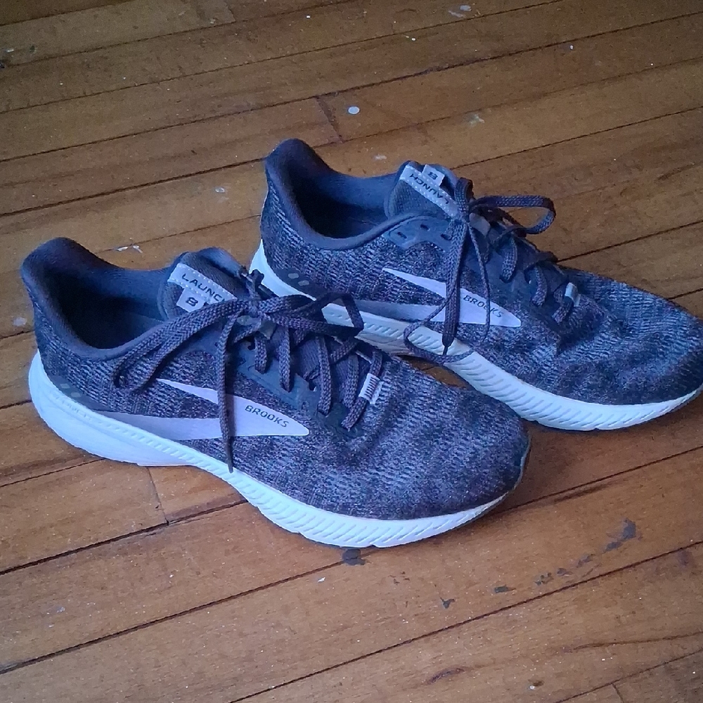 Brooks Launch 8 Sz 11